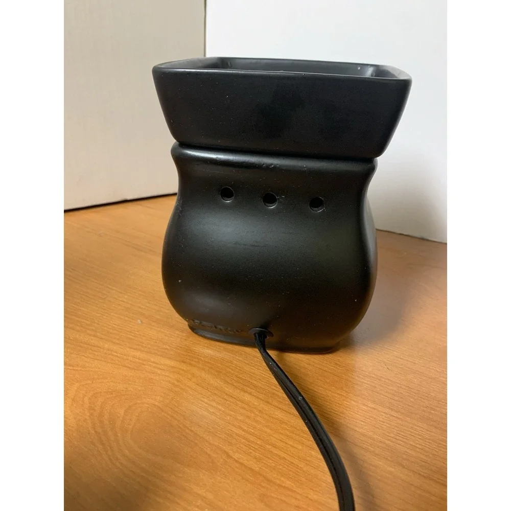 Scentsy Classic Satin Black Warmer Electric Ceramic Home Fragrance Diffuser